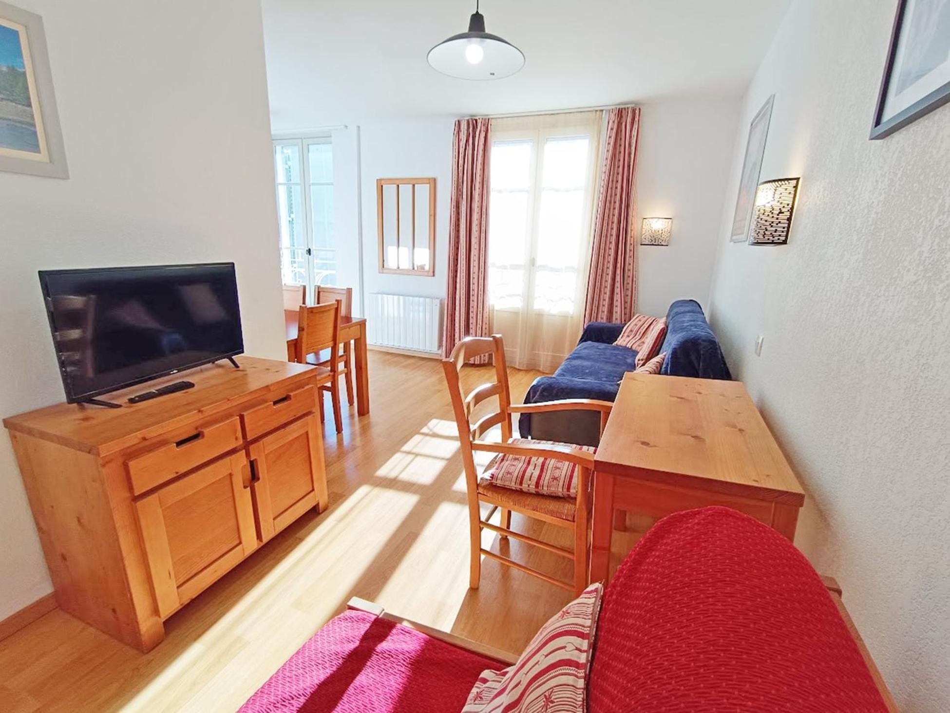 Le Coudon, T2, Centre Luchon, Wifi, Casier A Skis, Ascenseur, 5 Personnes