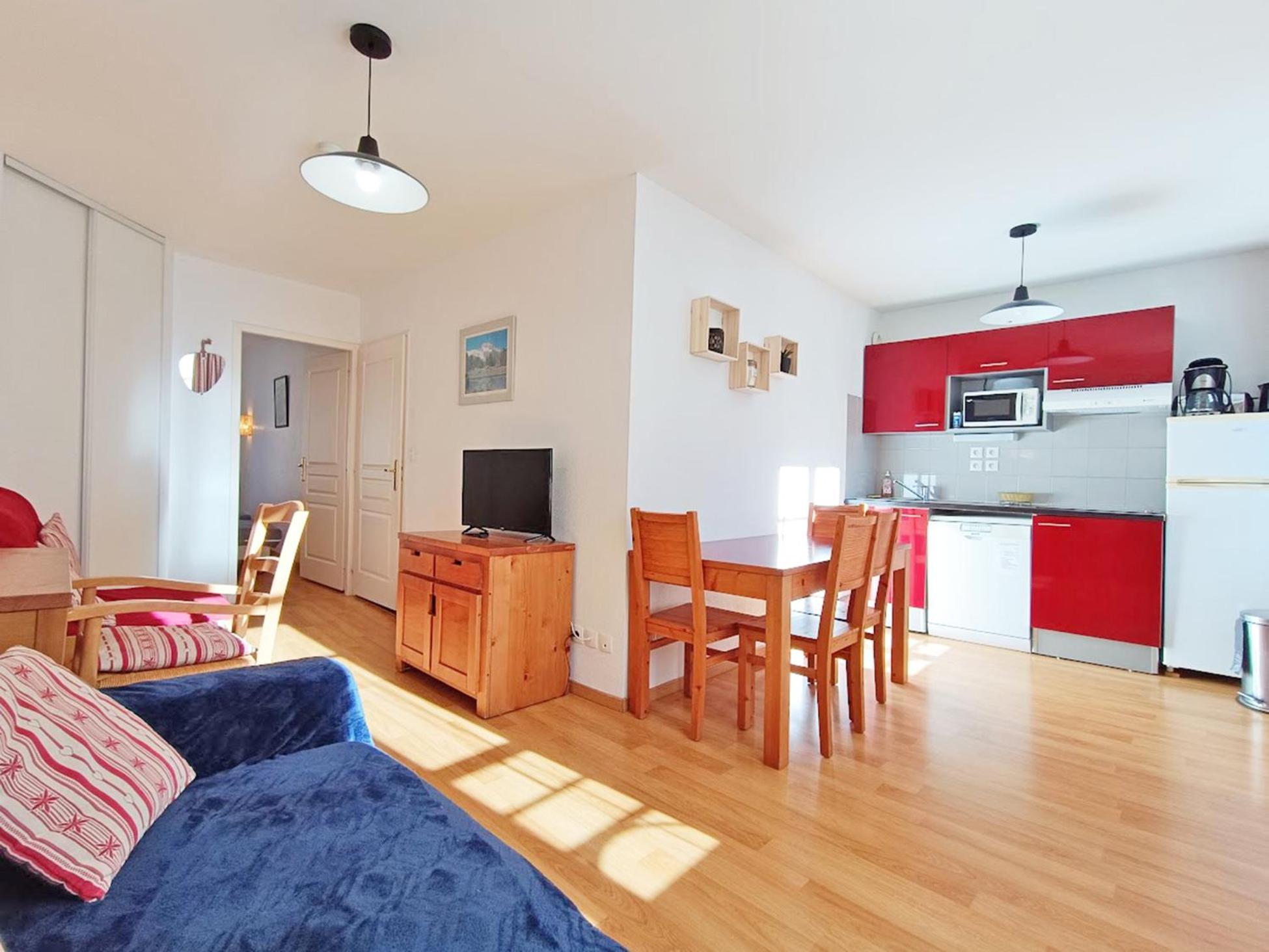 Le Coudon, T2, Centre Luchon, Wifi, Casier A Skis, Ascenseur, 5 Personnes Apartment Bagneres-de-Luchon
